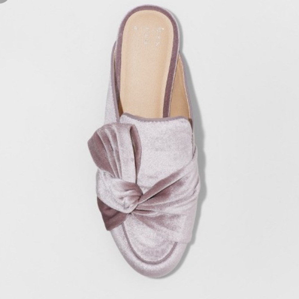 Holland lavender velvet knotted mules